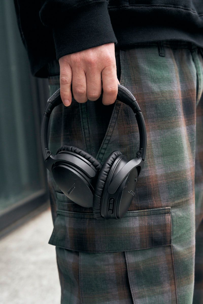 ブラックアイパッチのパーカコーディネート | 251123-0935-17 TAKE 7枚目の写真