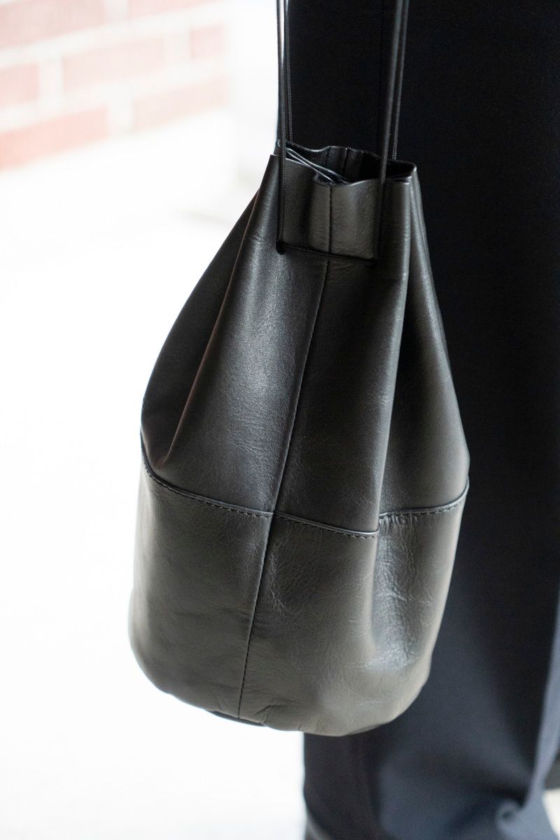 ユニクロのカットソーコーディネート | 251123-1131-02 小林督幸 6枚目の写真