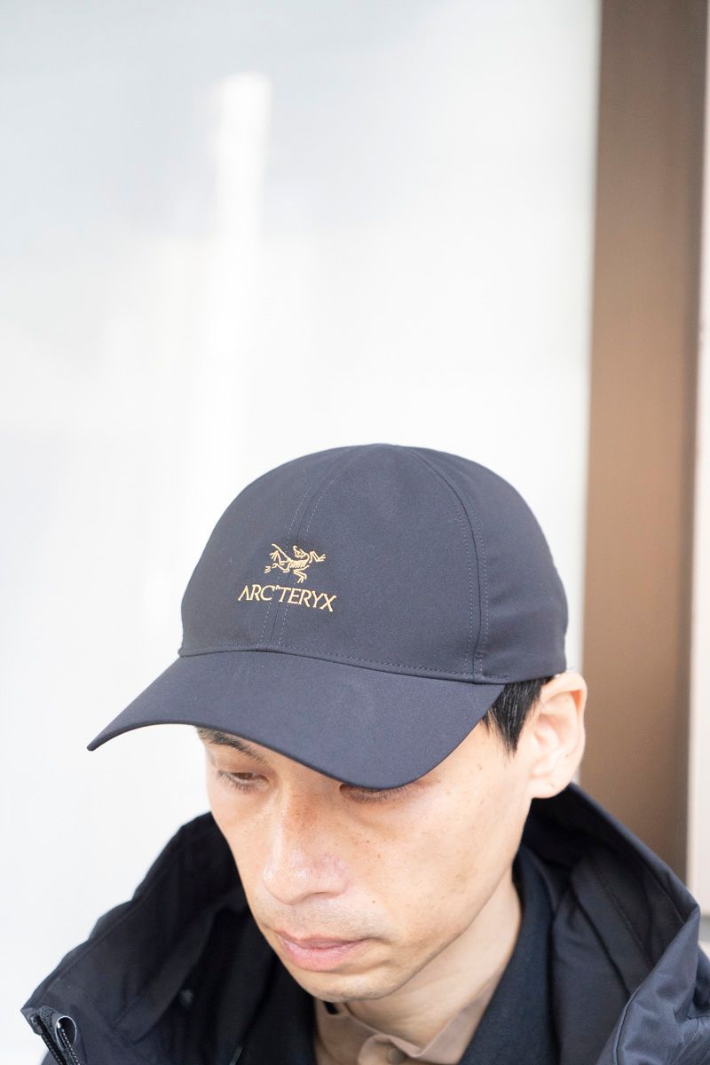 デサント×グラフペーパーのコートコーディネート | 251124-0910-41 石井亮次 5枚目の写真