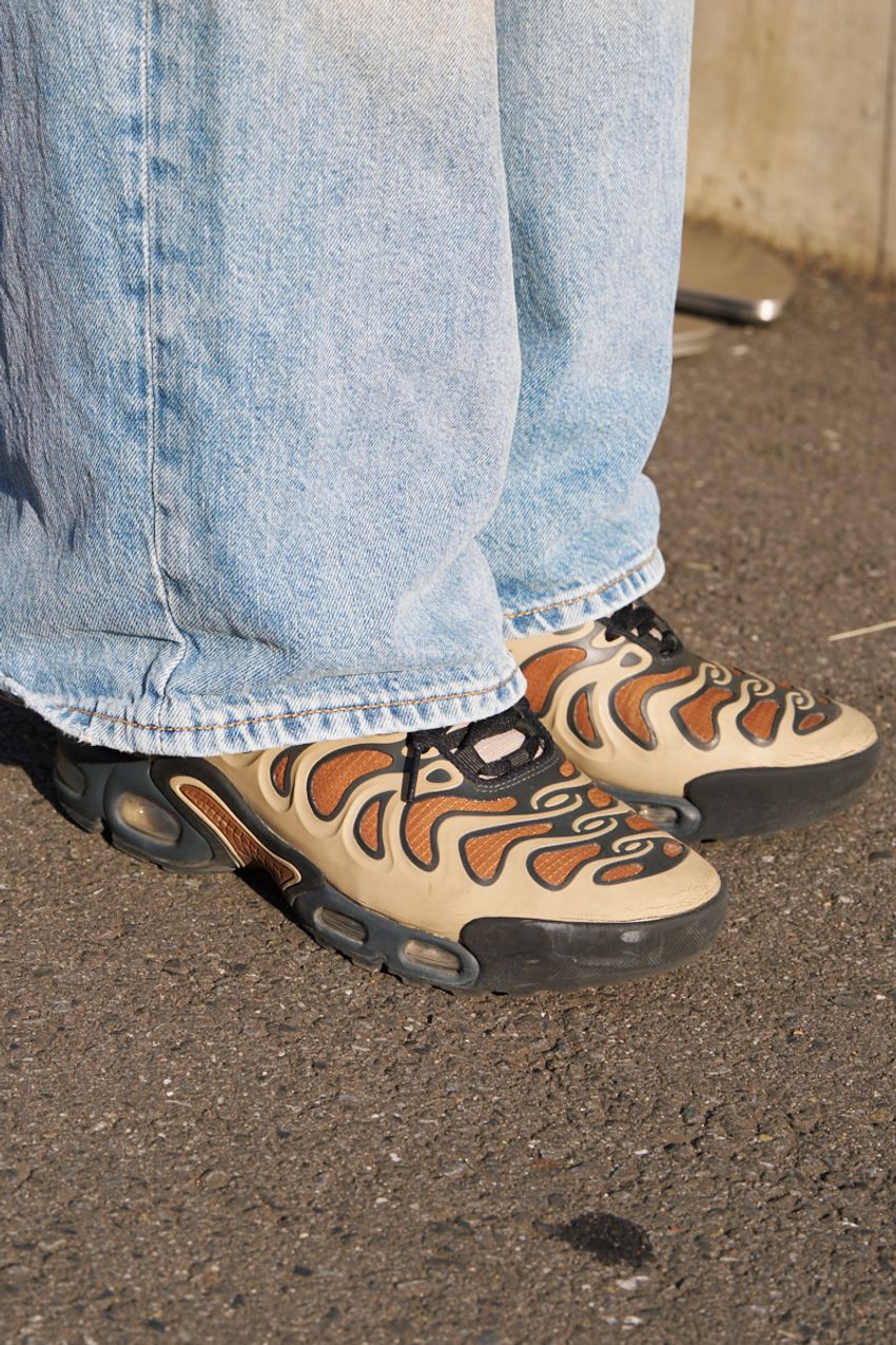 レザーアウターのスマートな着こなし5選。選びはスポーツやミリタリータイプが人気！ - 15枚目の画像