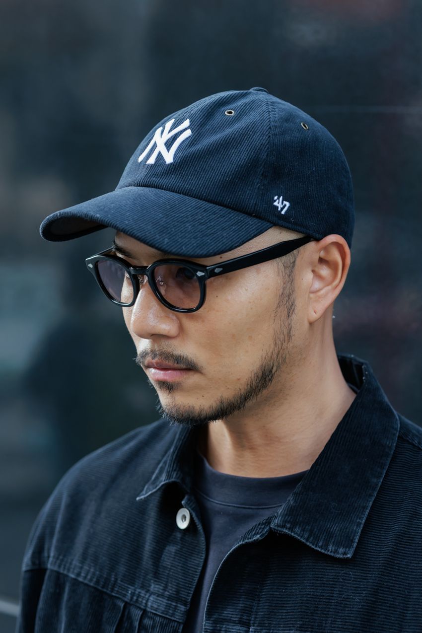 真の洒落者が実践した“ダークトーンコーデ”5選！上下スウェット、革ジャン＆デニムetc. - 13枚目の画像