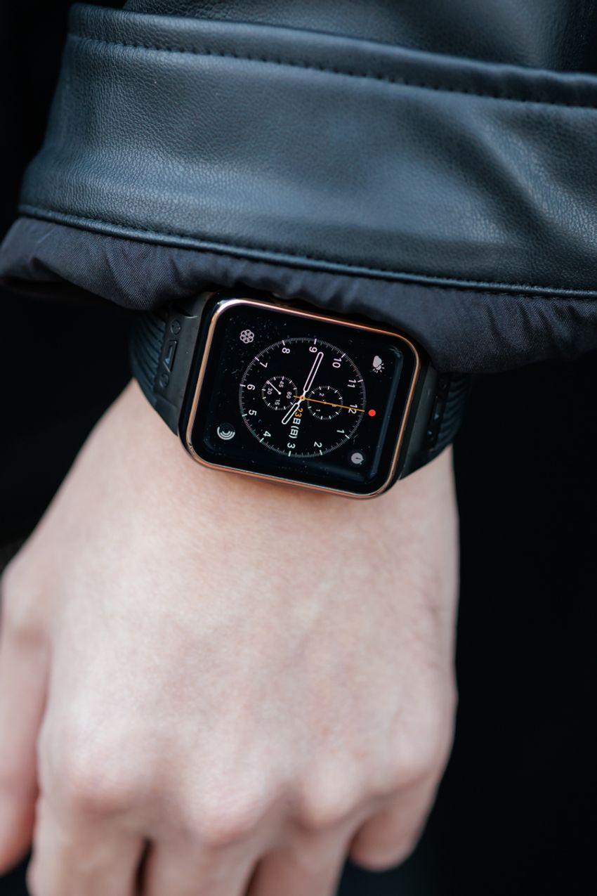 【レザージャケット×デニム】王道スタイルに変化を加えた5人のテクニックをスナップで - 8枚目の画像