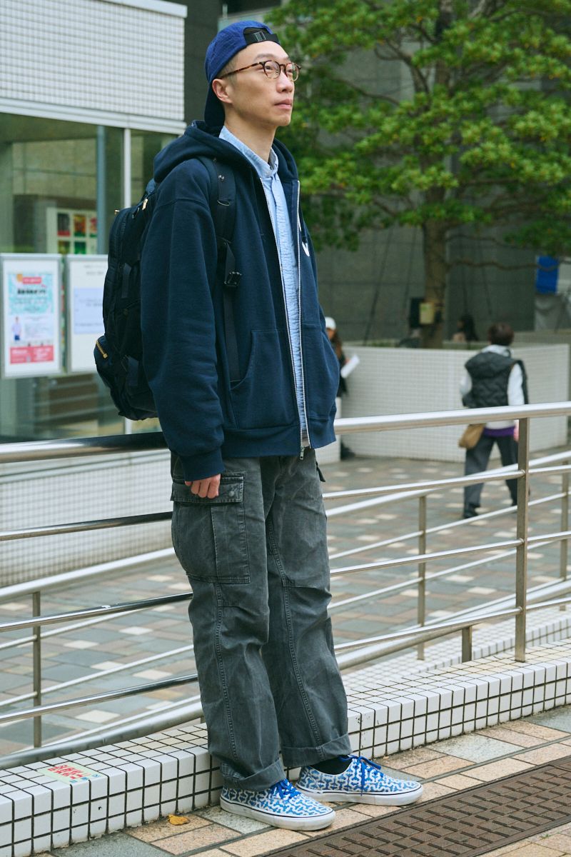 シュプリームのパーカコーディネート | 251127-1321-07 CHRIS 2枚目の写真