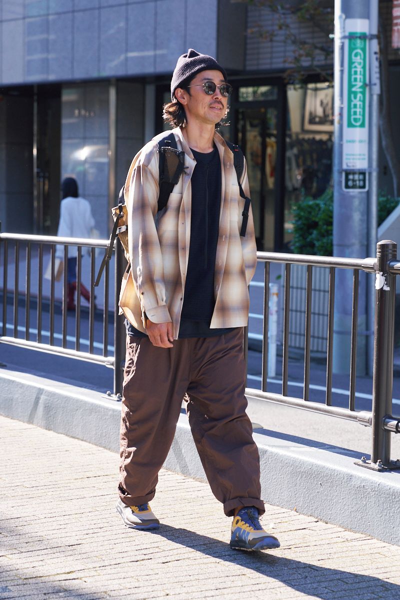 山荘飯島のシャツコーディネート | 251127-1411-54 小林卓司