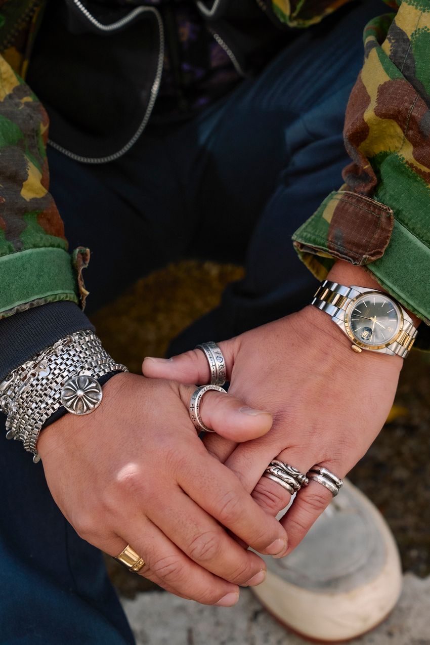 冬コーデに「クロムハーツ」を取り入れた大人コーデ好例を5人のSNAPで - 4枚目の画像