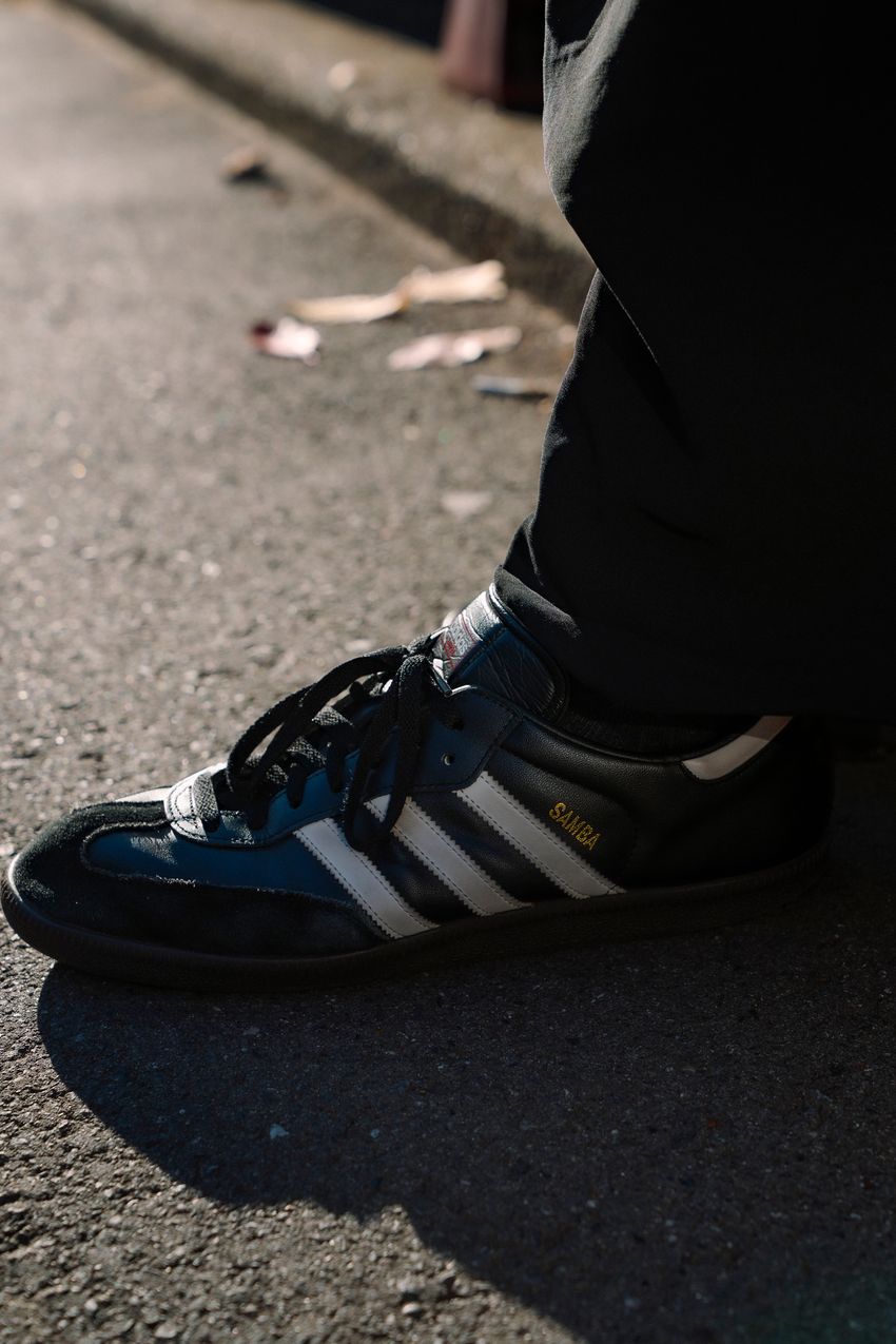 "ゆるパン"と”ローテクスニーカー”は好相性！ストリートな男たちがスナップで実証 - 5枚目の画像