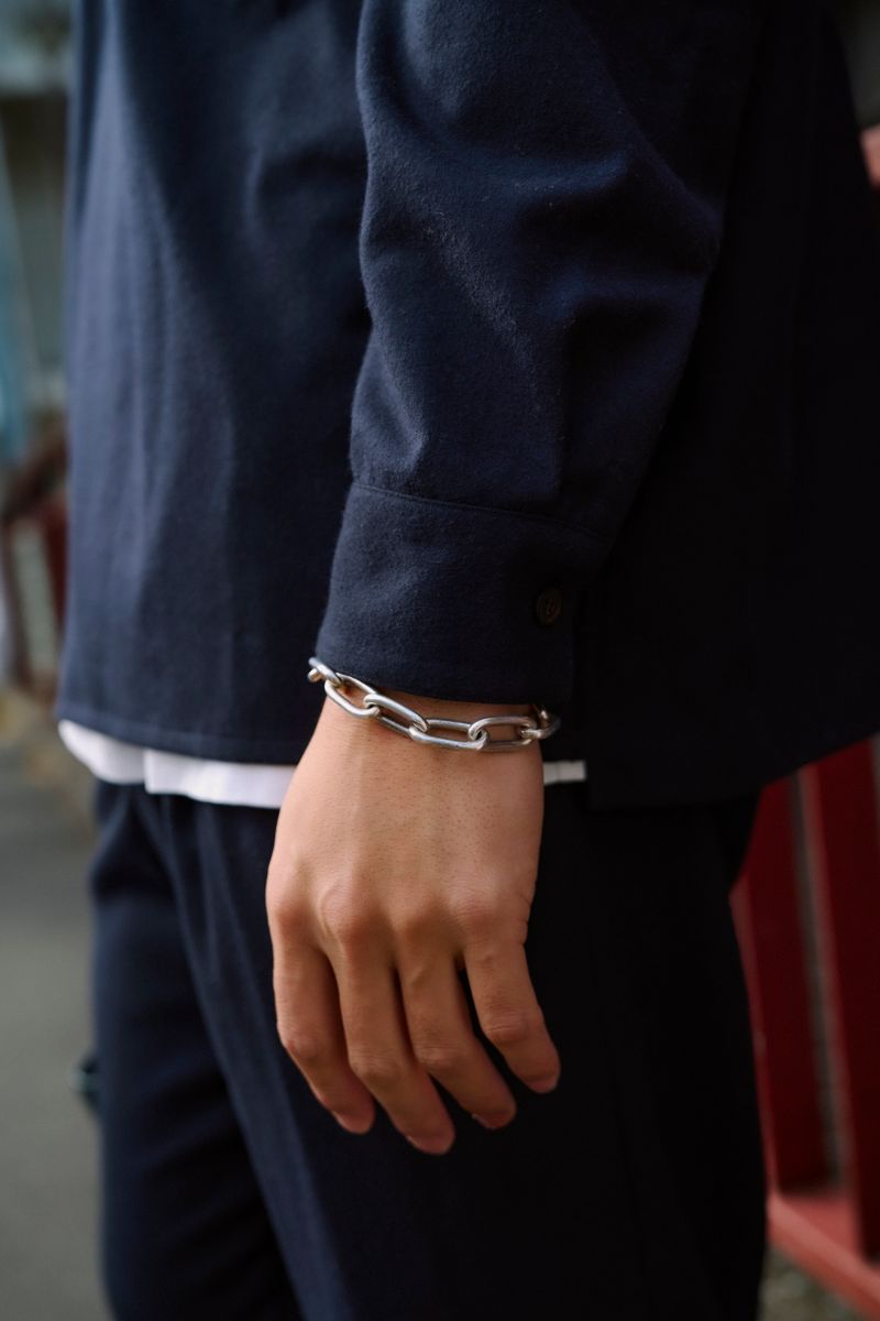 コモリのカットソーコーディネート | 251213-0741-26 鹿山拓也 8枚目の写真