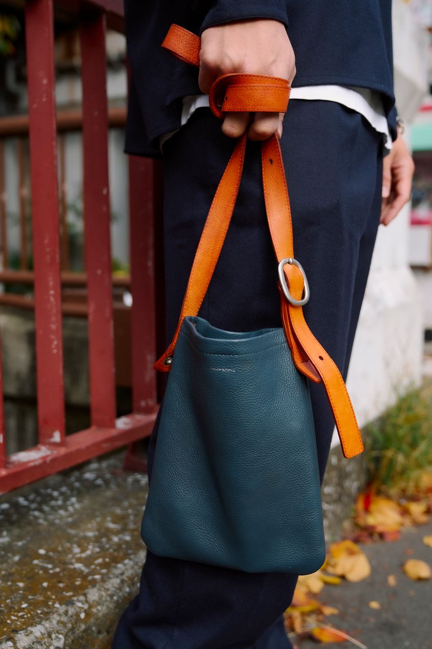 冬の最適解“ミニバッグ”。洒落者たちはどのブランドを愛用中？街で聞いたみた！ - 5枚目の画像