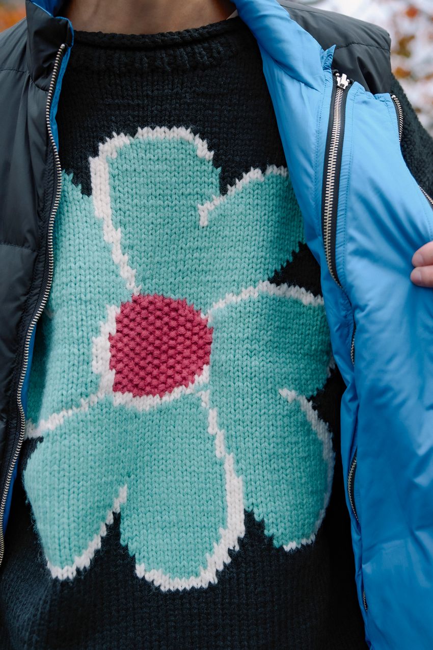 温度調整に最適＆脱いでもサマになる！5人の“ベストマスター”を街角スナップで - 8枚目の画像