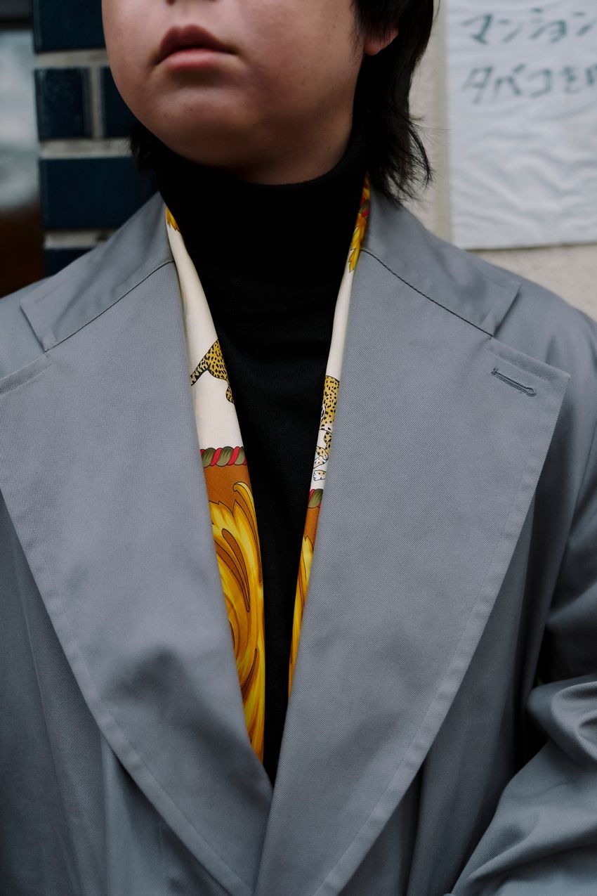 「みんな、ロングコートの下に何着てる？」洒落た大人たちのコーデ好例をスナップで - 3枚目の画像