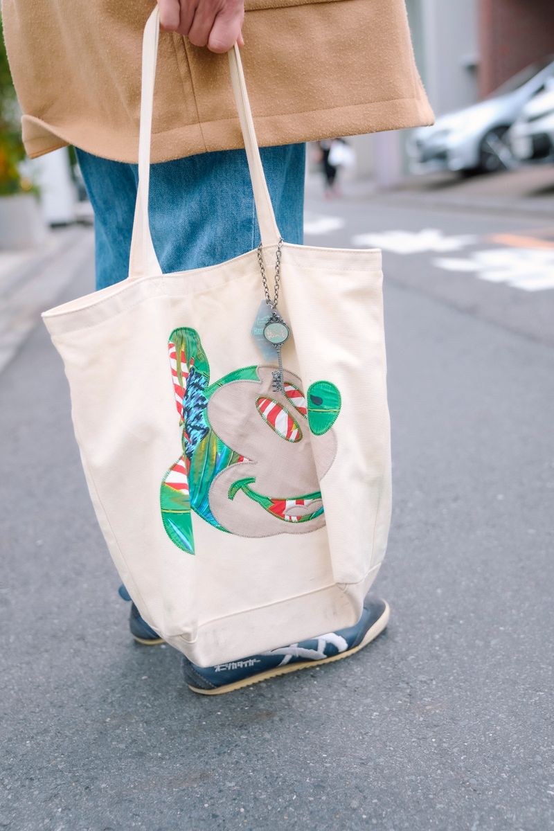 シップスのコートコーディネート | 251216-1431-26 小宮山雄飛 5枚目の写真