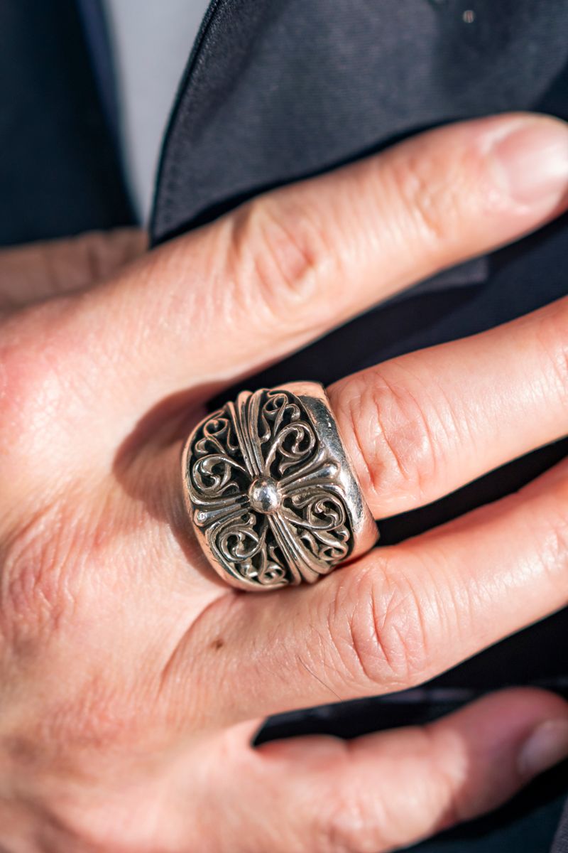 マッキントッシュのコートコーディネート | 251220-0812-26 阿部泰弘 10枚目の写真