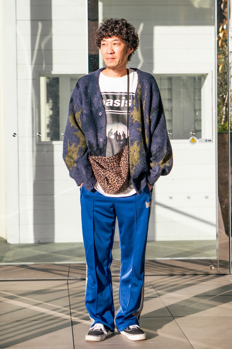 ジャーナルスタンダードのカーディガンコーディネート | 251228-1309-59 齋藤晃一