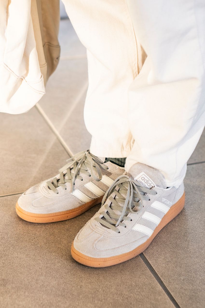 着こなし上手なパパの“足元”、支持率No.1は「アクティブパンツ×スニーカー」だった！ - 11枚目の画像