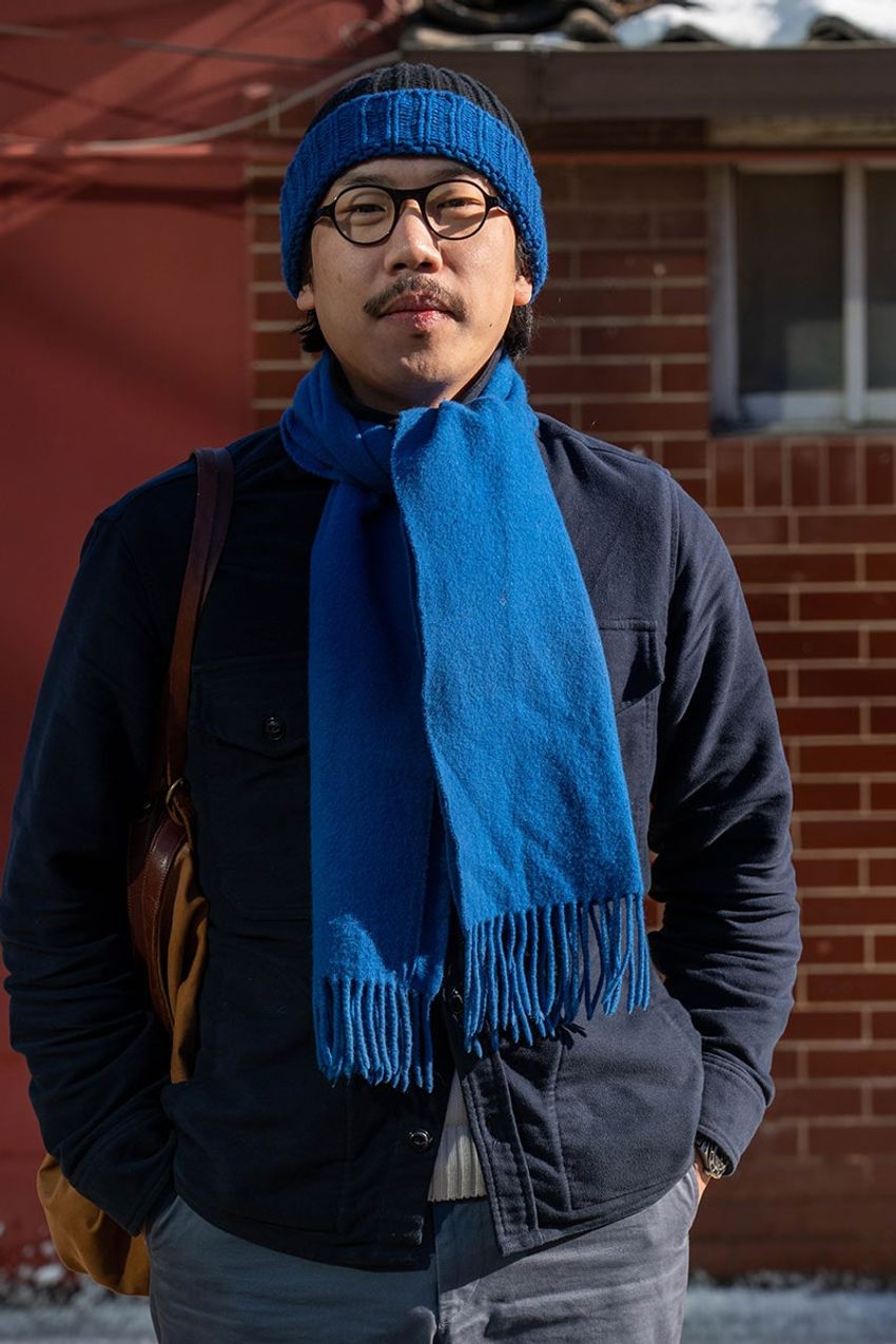 首元に彩りを添えた「冬のマフラーコーデ」5選！東京＆韓国の洒落者たちの模範解答 - 14枚目の画像