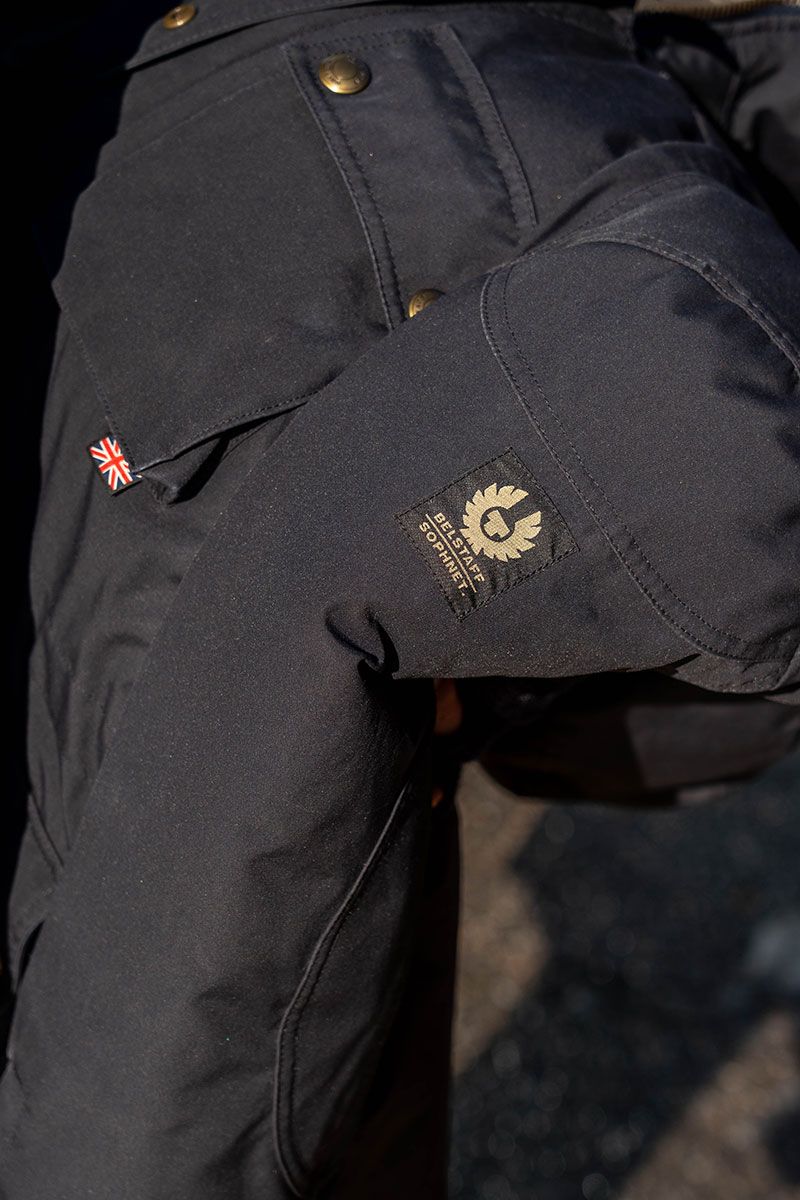 ベルスタッフのジャケット/アウターコーディネート | 251225-2145-30 シン・ミンチョル 6枚目の写真