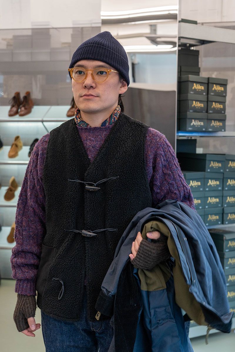 バブアー×キャプテンサンシャインのコートコーディネート | 251225-2152-52 イ・ダヒン 5枚目の写真