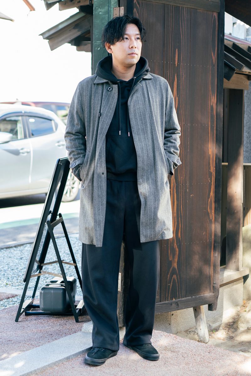 マッキントッシュフィロソフィーのコートコーディネート | 251230-0921-35 鈴木清仁 2枚目の写真