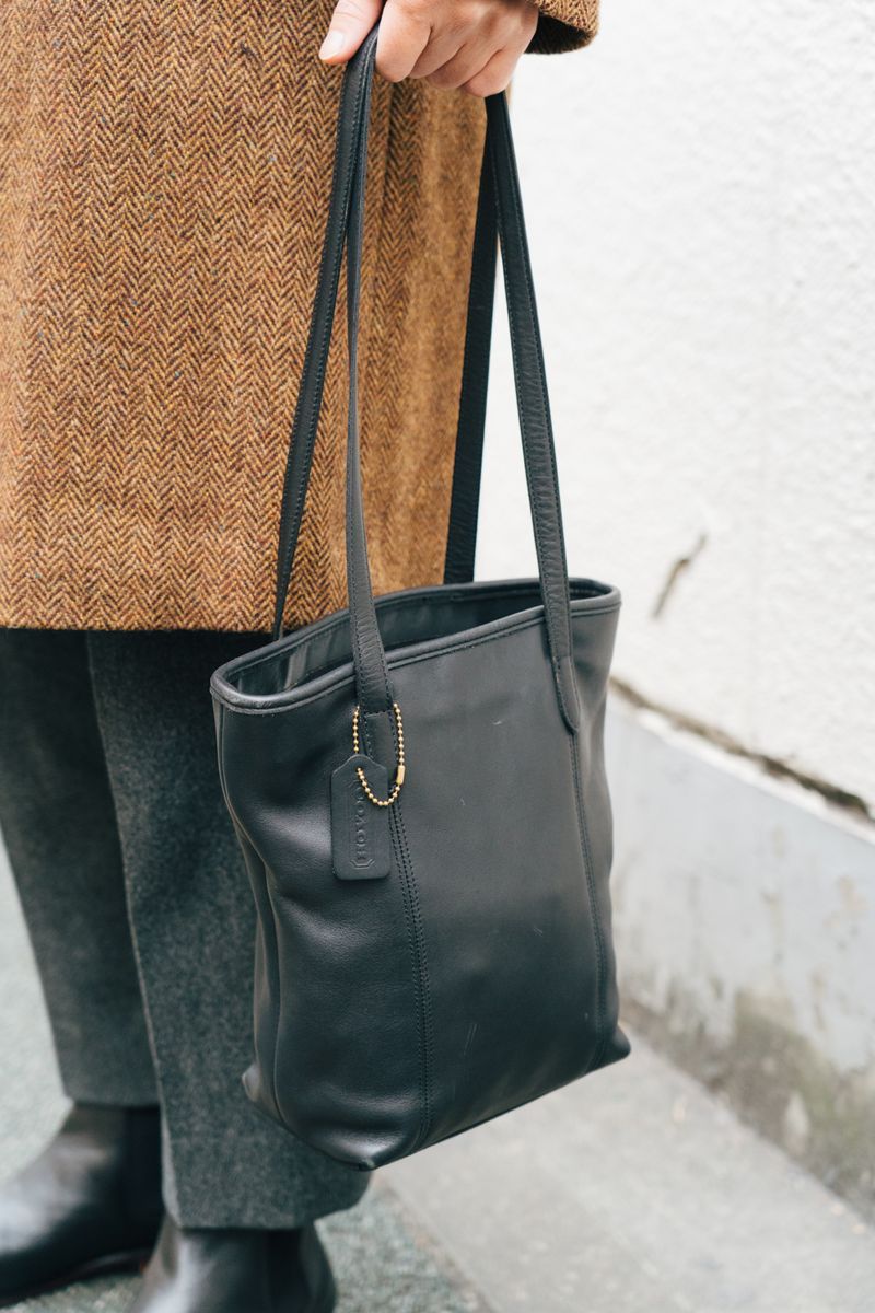 不明のコートコーディネート | 251231-1023-28 濱島 敬 6枚目の写真