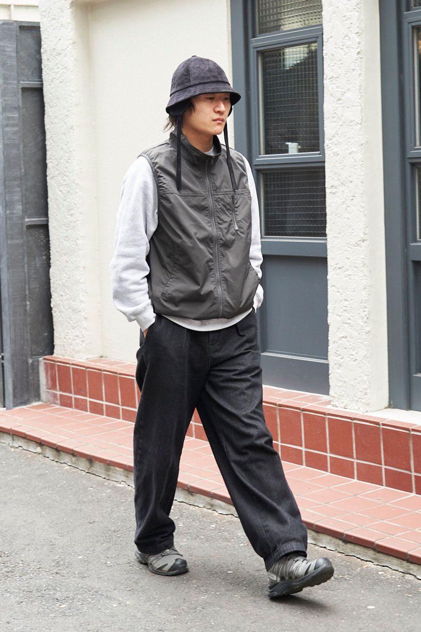 これから重宝する“ベスト”コーディネイト。カーハート、古着etc. 街角のリアルにフォーカス - 11枚目の画像
