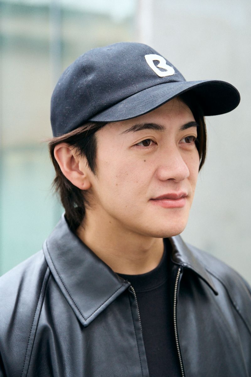 ジーユーのジャケットコーディネート | 260103-0710-42 内 亘 5枚目の写真