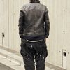 ミスターオリーブのライダーズジャケットコーディネート | 260104-1000-53 石黒アキノリ 4枚目の写真