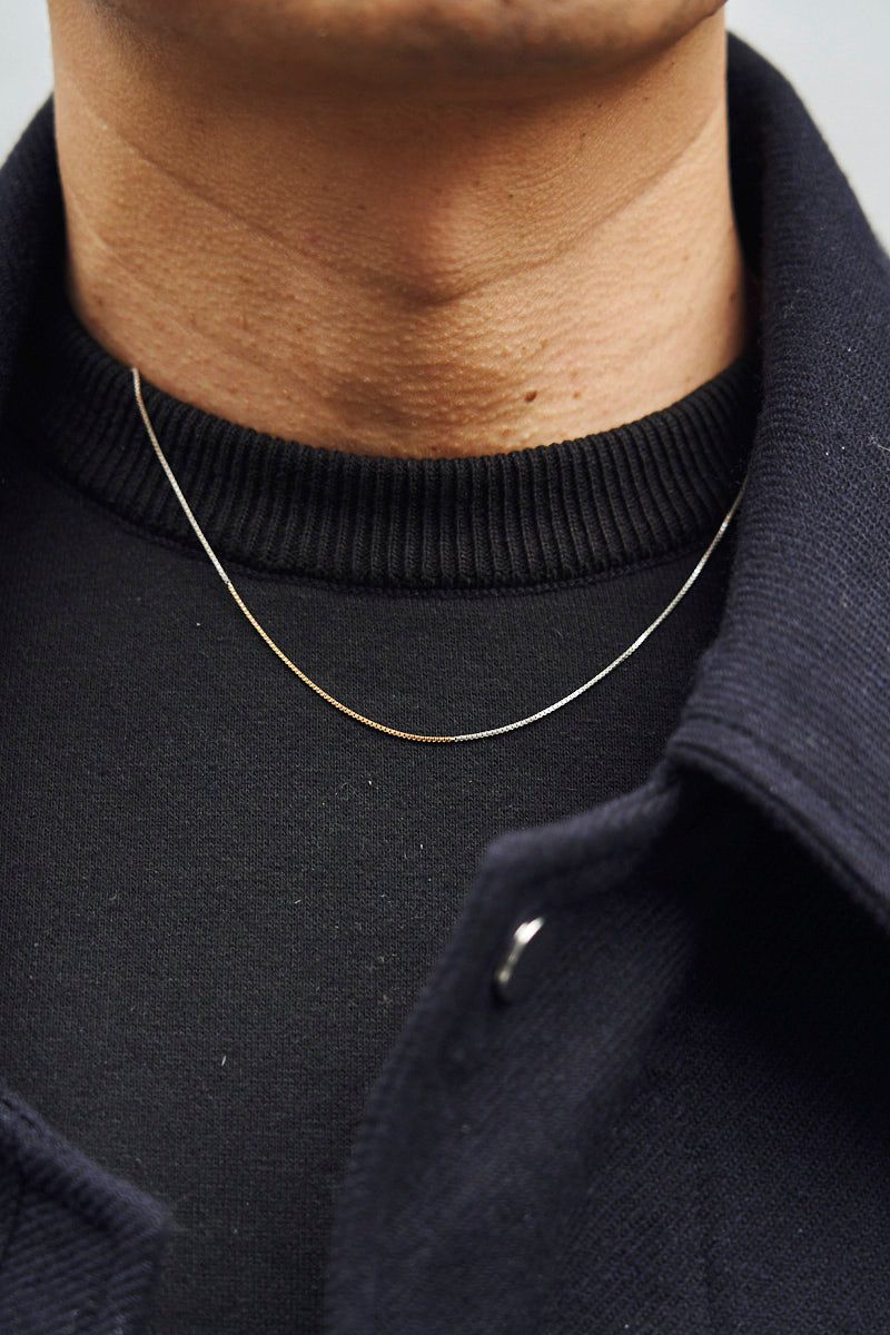 アントレースのコートコーディネート | 260104-1006-13 松島広二 5枚目の写真