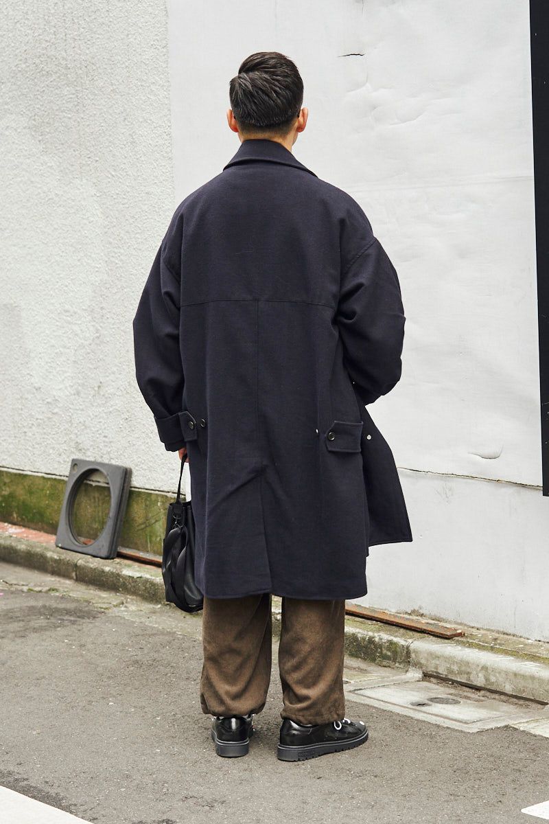 アントレースのコートコーディネート | 260104-1006-13 松島広二 3枚目の写真
