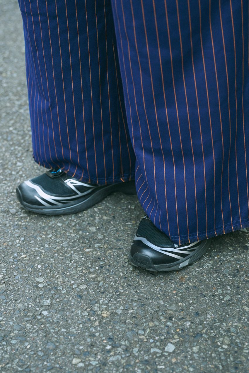 「XT-6」だけじゃない！洒落者たちが愛用する「サロモン」スニーカーとコーデ方法 - 3枚目の画像