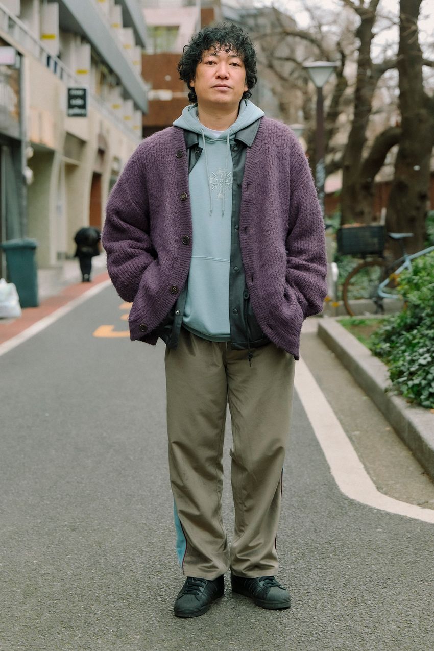 寒暖差が激しい今こそ「カーディガン」に頼れ！上手く取り入れた街のリアルコーデ5選 - 2枚目の画像