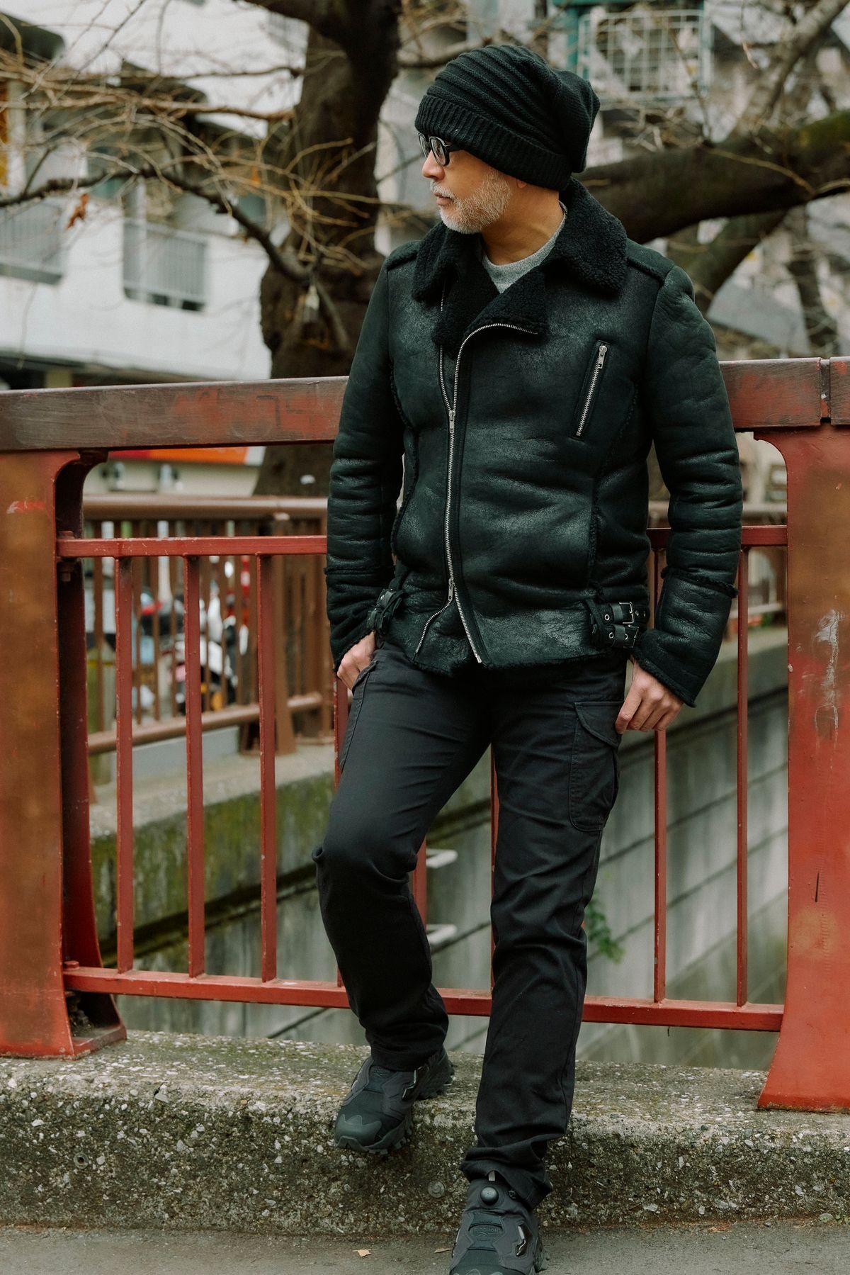 ライダーズジャケット グラム  カットソー ユニクロ  パンツ ディーゼル  シューズ リーボック  帽子 カシラ  眼鏡 白山眼鏡店  腕時計 セイコー  ネックレス タッドポールン