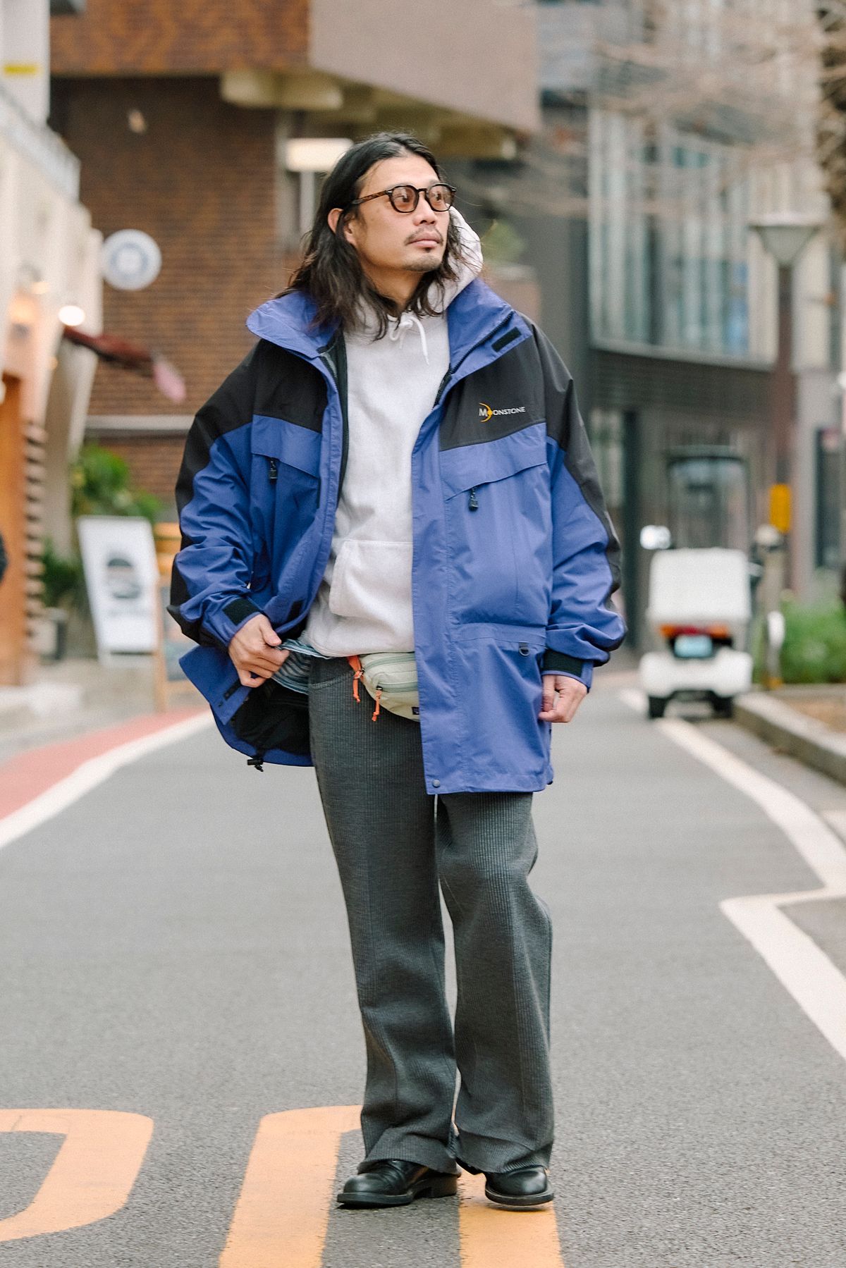 ジャケット＝ムーンストーン