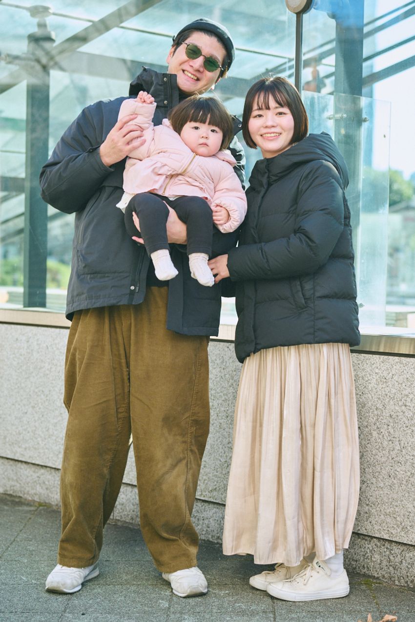 防寒バッチリでセンスも抜群！お洒落な親子の冬コーデを街角パパラッチ - 2枚目の画像