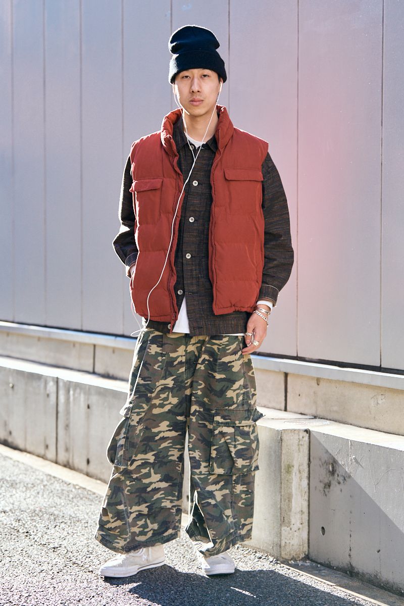 セントジョンズベイのダウンベストコーディネート | 260105-1036-43 初村 傑 3枚目の写真