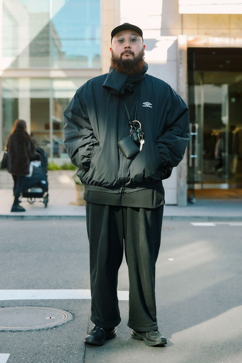 「XT-6」だけじゃない！洒落者たちが愛用する「サロモン」スニーカーとコーデ方法 - 4枚目の画像