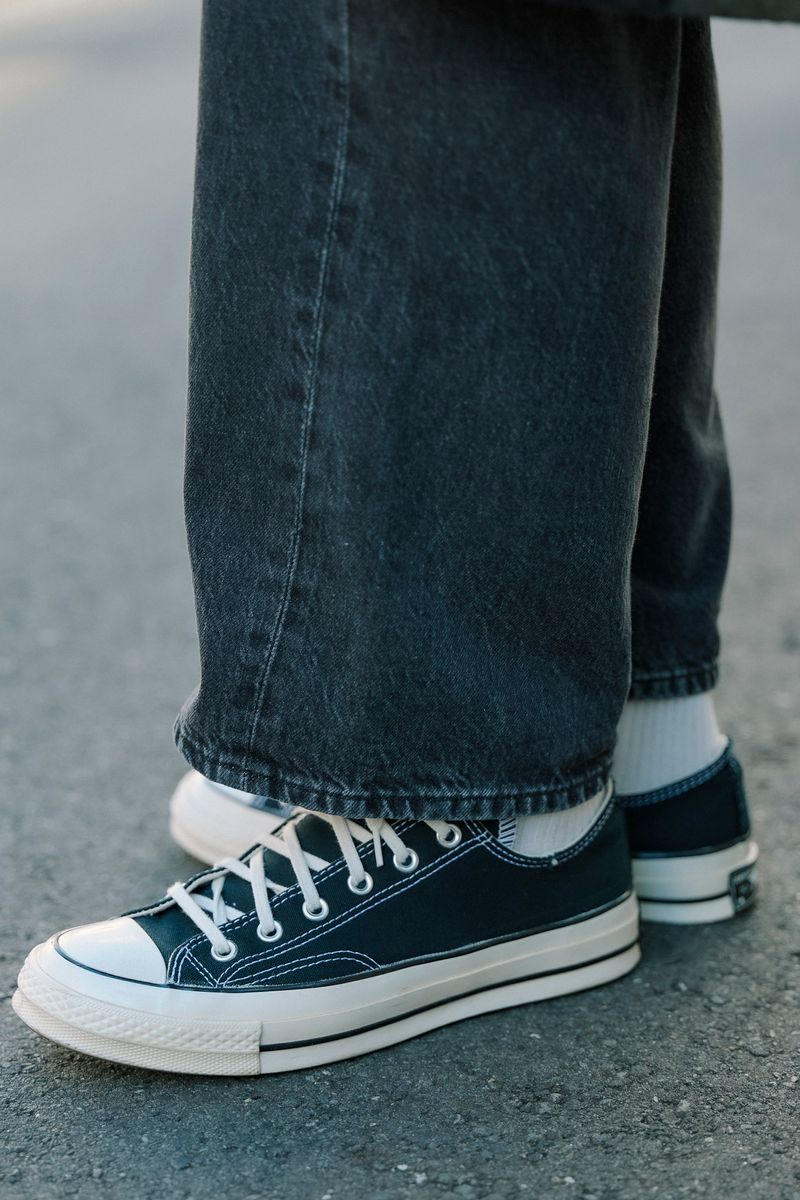 コムデギャルソンのコートコーディネート | 260105-1636-48 栗岡史哉 8枚目の写真