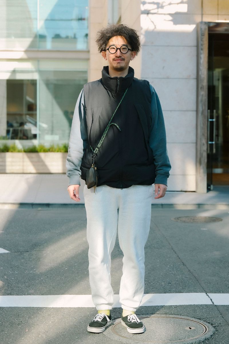 ジーユーのダウンベストコーディネート | 260105-1640-44 新納孝昌 2枚目の写真