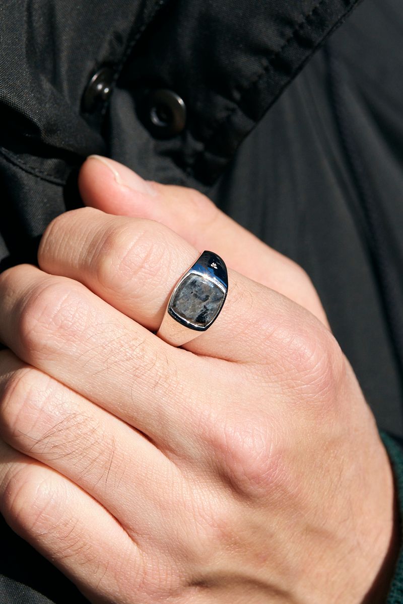 エイトンのコートコーディネート | 260108-1023-18 人見 智 7枚目の写真