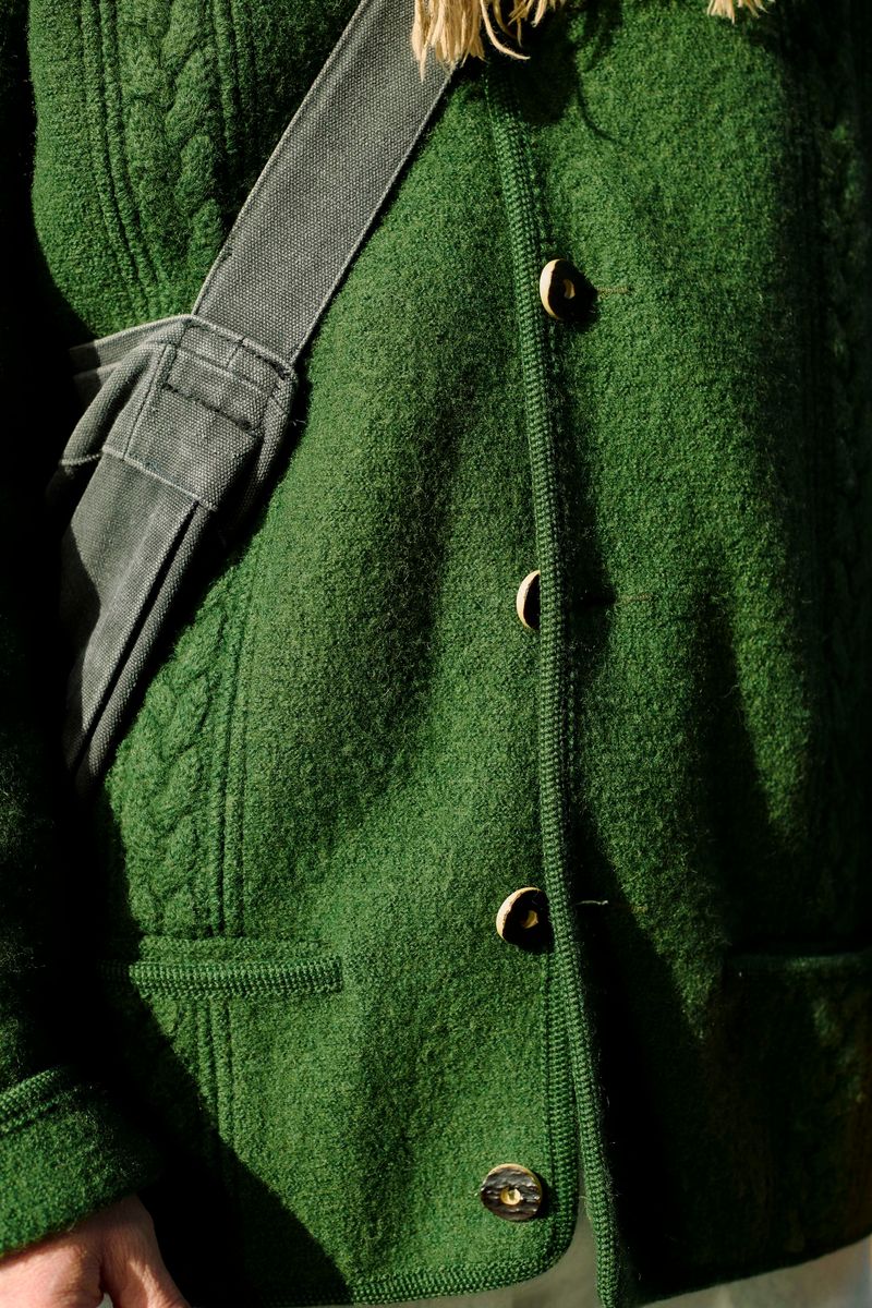 不明のコートコーディネート | 260108-1108-46 大瀧隆幸 6枚目の写真