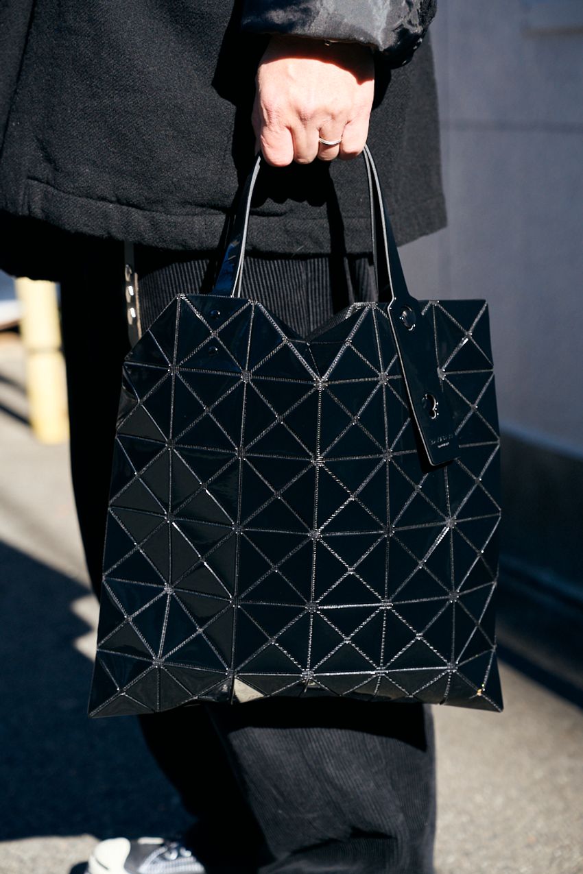 王道チャンピオンスウェットを洒落て見せた5人のコーデ。フリース、ダウンベスト…組み合わせ好例とともに - 4枚目の画像