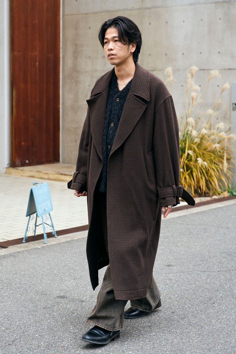 ヨークのコートコーディネート | 260108-1520-07 友岡 寛 2枚目の写真