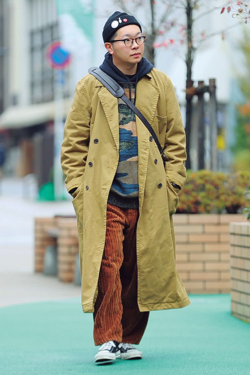 あくまでナチュラルに、がカラーコーデ上級者 袖澤卓也