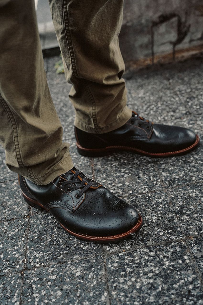 「レッドウィング」愛用者たちのスタイルサンプル5選！春の軽装を彩る合わせ方と着用モデル - 8枚目の画像