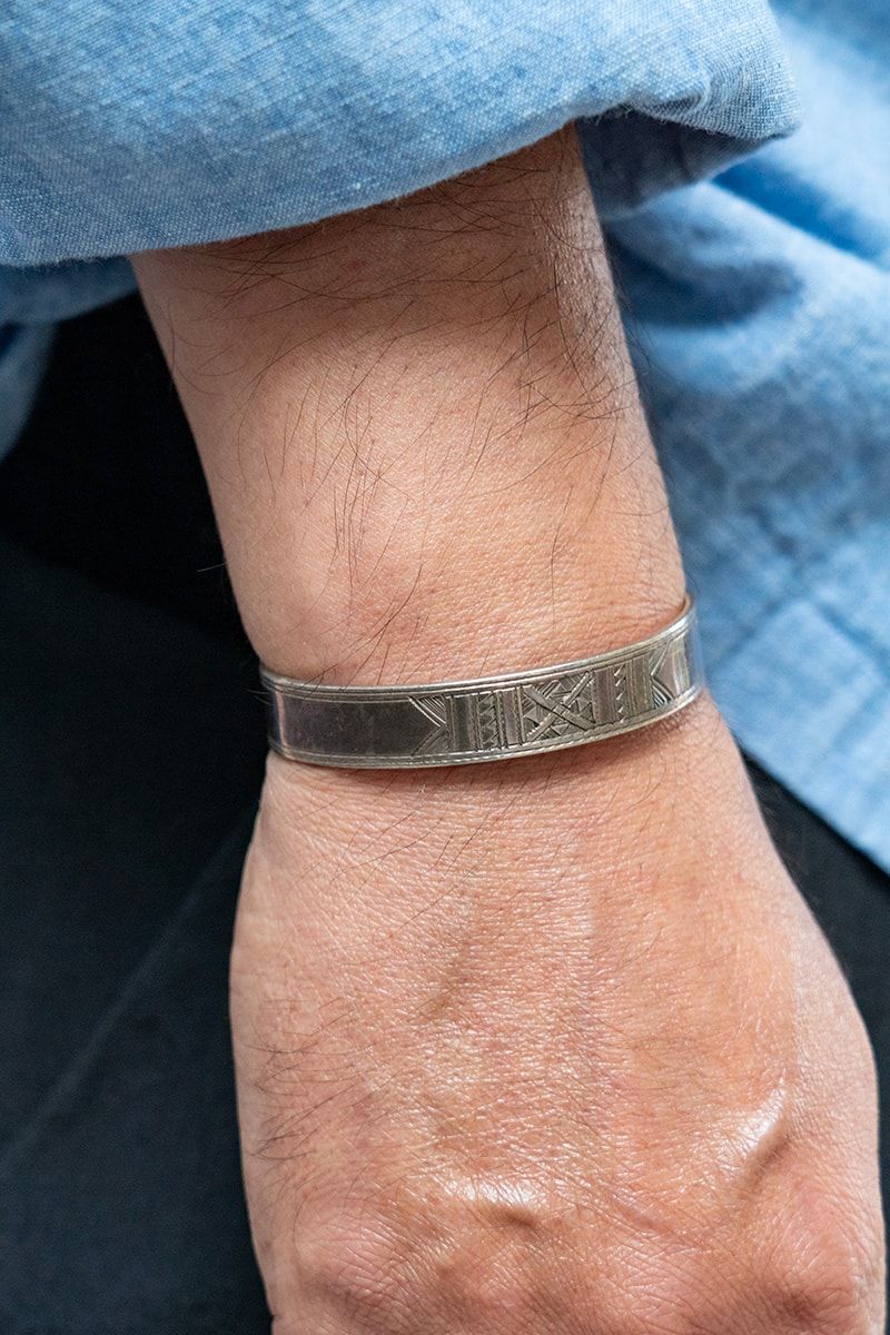 アンライクリーのシャツコーディネート | 260109-1711-31 石井 直 4枚目の写真