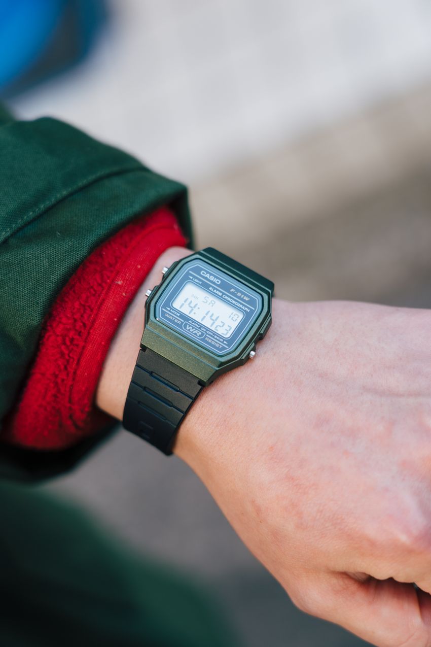 ついつい“足元に目がいく”洒落者5名。ソックスや色合わせが巧みなコーディネイトをパパラッチ - 11枚目の画像