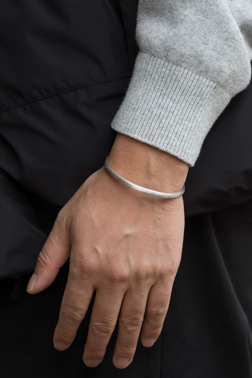 ダイワ ピワ39、タイオンetc.「中綿ベスト」で用いて冬コーデを格上げした洒落者たち - 11枚目の画像