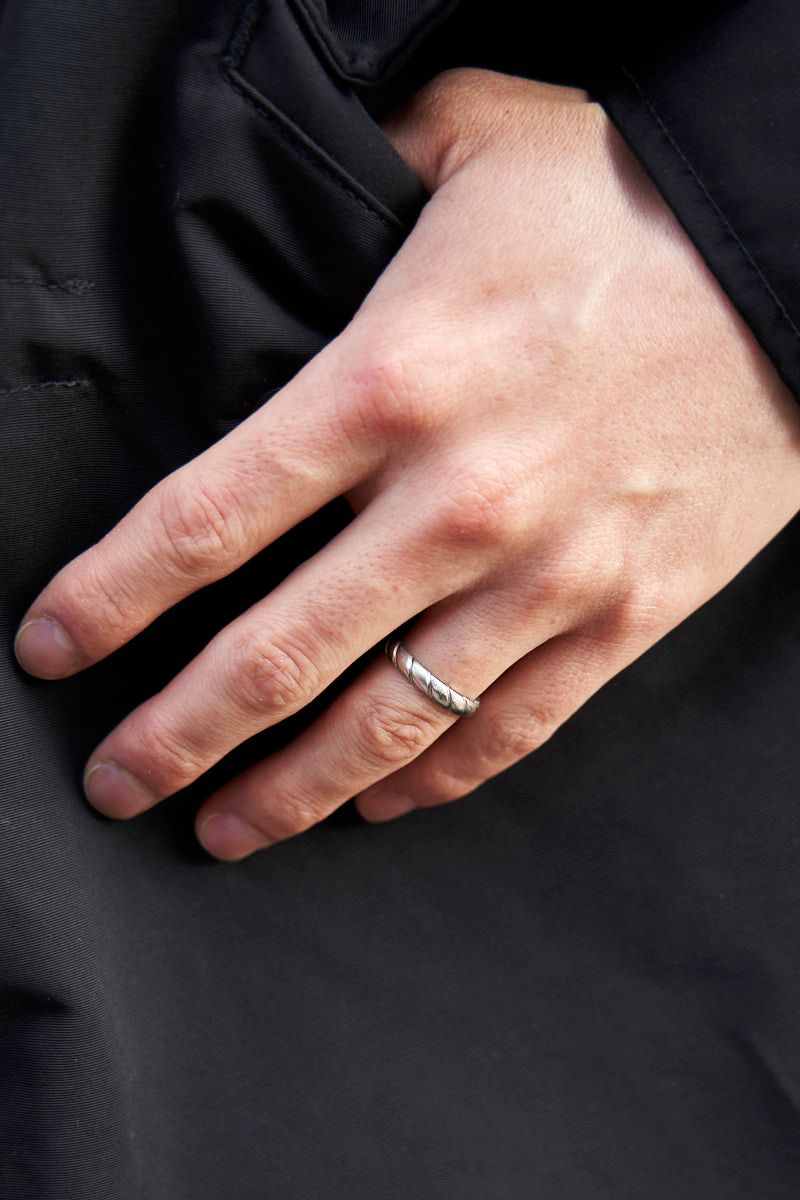 タイムイズオンのコートコーディネート | 260112-1548-47 TAKA 6枚目の写真