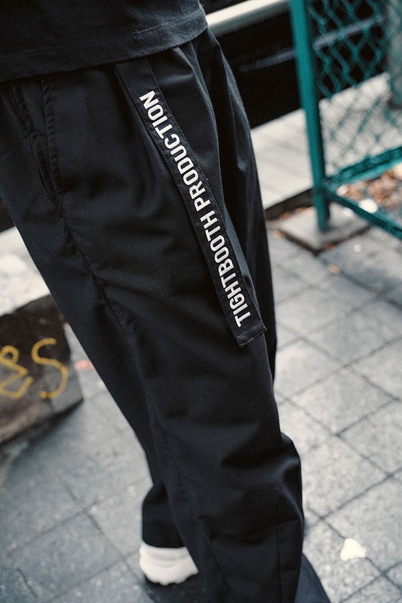 タイトブースのカットソーコーディネート | 260116-1420-53 阿部善一郎 7枚目の写真