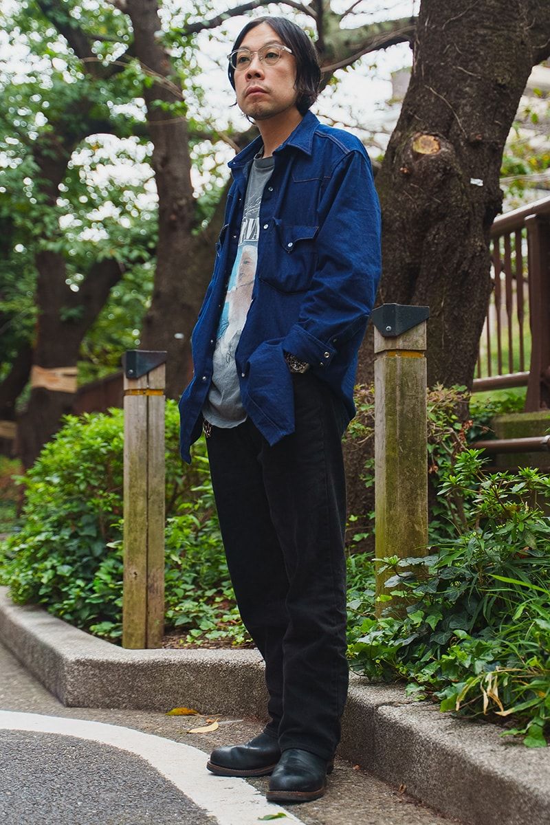 カーハートのシャツコーディネート | 260116-1556-02 橋本 学