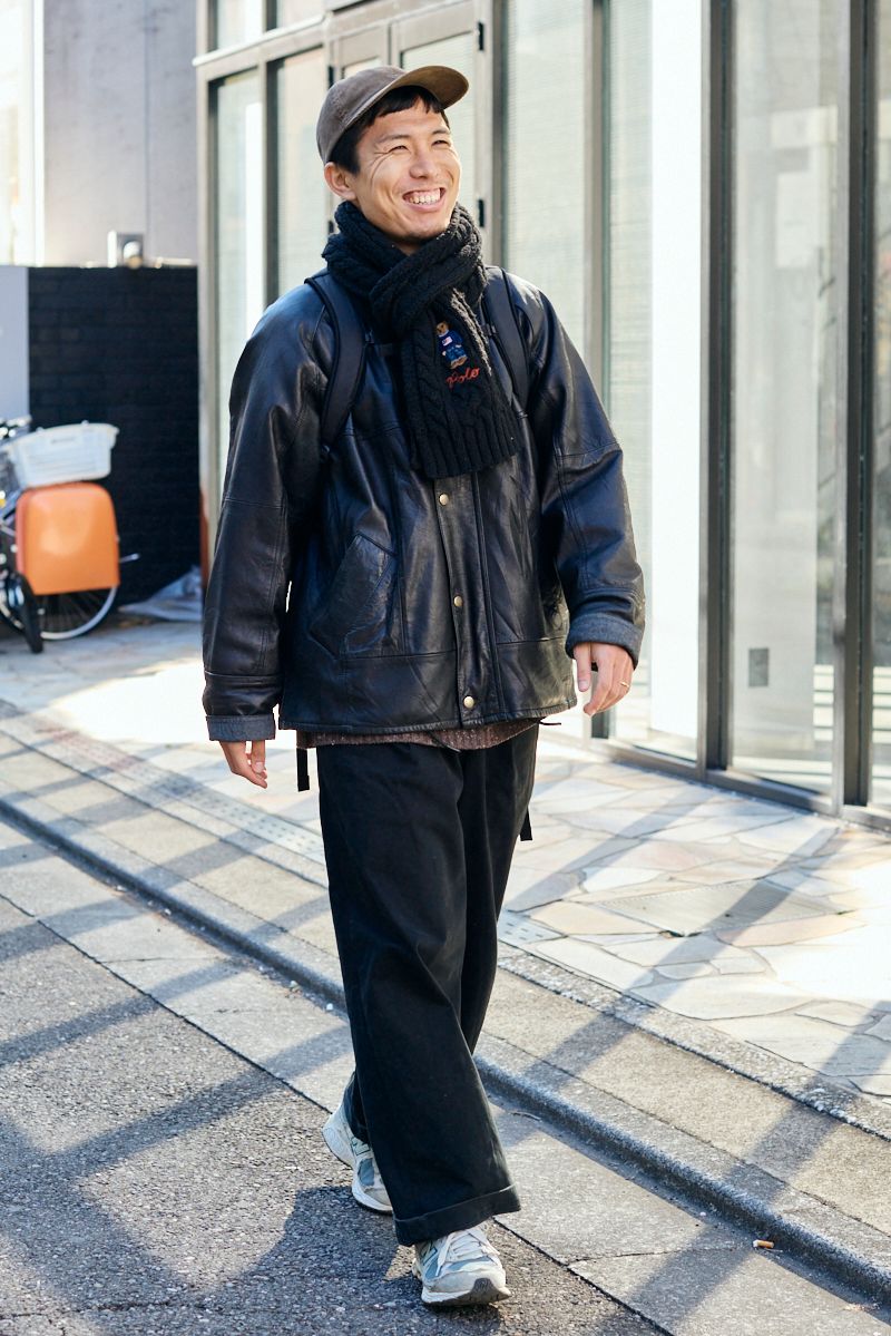 ジャケット ユーズド  ニット ニコアンド  デニム オーディエンス  シューズ ニューバランス  帽子 ユニクロ  バッグ アークテリクス  マフラー ポロラルフローレン